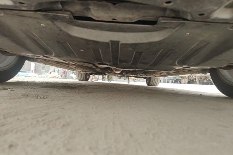 Used Bestune B70 2015 1.8T Automatic Elite Edition Chassis Front