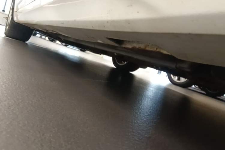 Used Bestune B70 2015 1.8T Automatic Elite Edition Chassis Rear Left