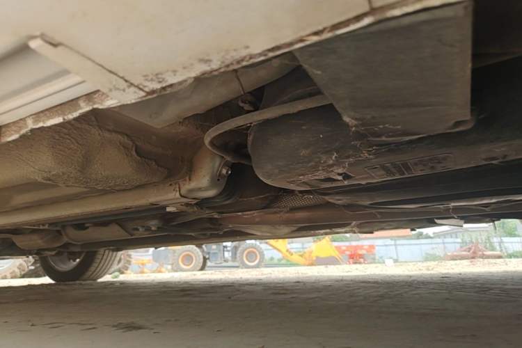 Used Bestune B70 2015 1.8T Automatic Elite Edition Chassis Rear Left