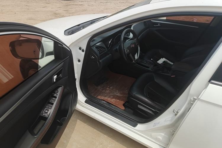 Used Bestune B70 2015 1.8T Automatic Elite Edition Driver Seat