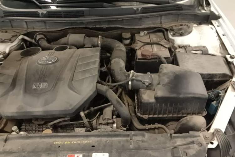 Used Bestune B70 2015 1.8T Automatic Elite Edition Engine Bay Left