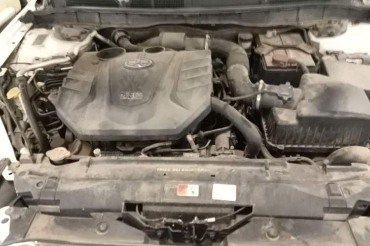 Used Bestune B70 2015 1.8T Automatic Elite Edition Engine Bay