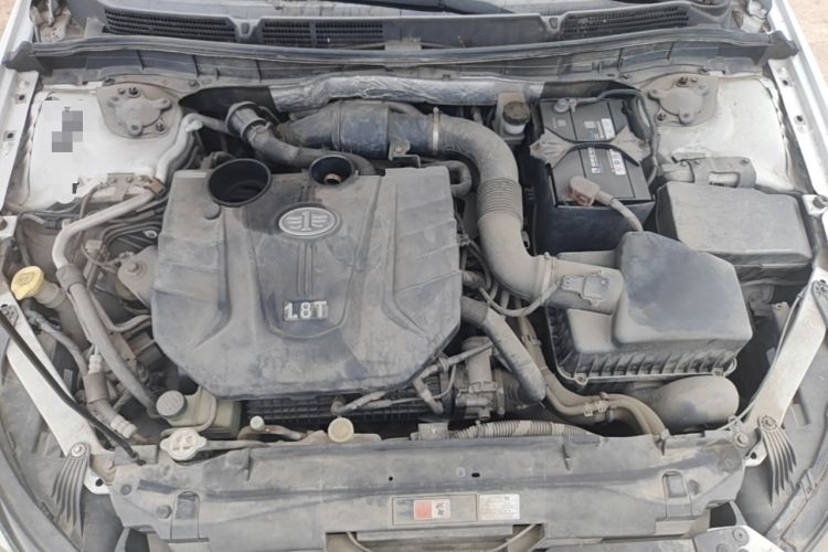 Used Bestune B70 2015 1.8T Automatic Elite Edition Engine Bay