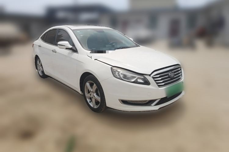 Used Bestune B70 2015 1.8T Automatic Elite Edition Front Right 45 Deg