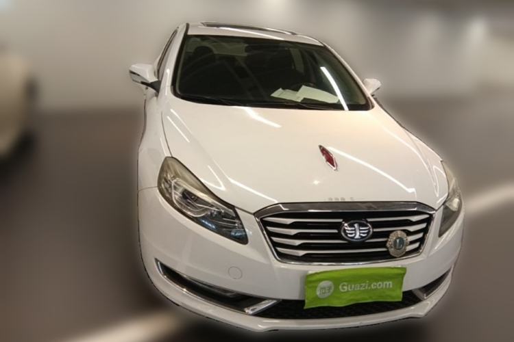 Used Bestune B70 2015 1.8T Automatic Elite Edition Front
