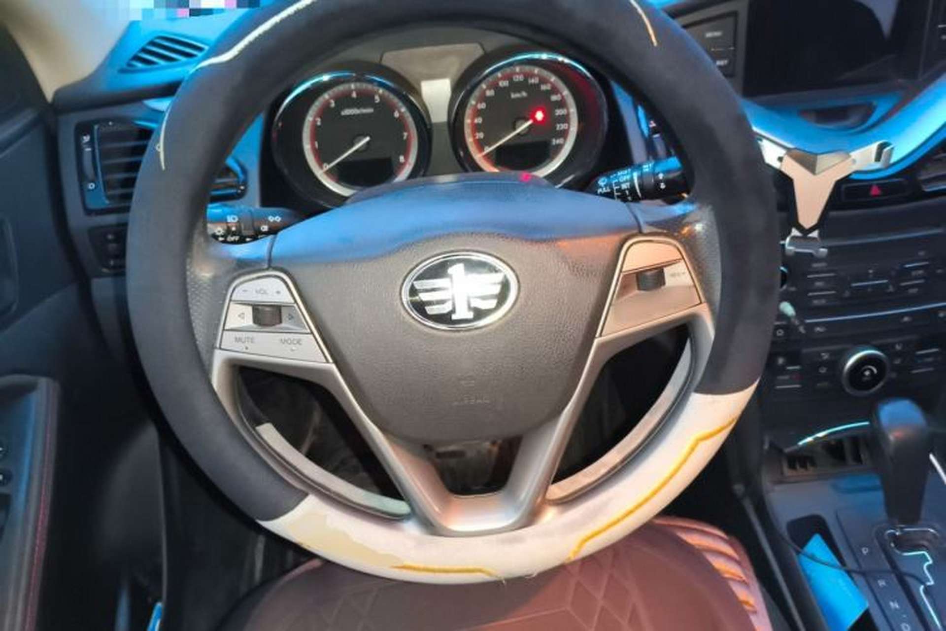 Used Bestune B70 2015 1.8T Automatic Elite Edition Steering Wheel
