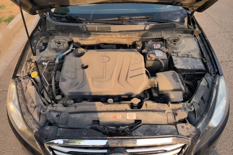 Used Bestune B70 2016 2.0L Automatic 10th Anniversary Edition Engine Bay