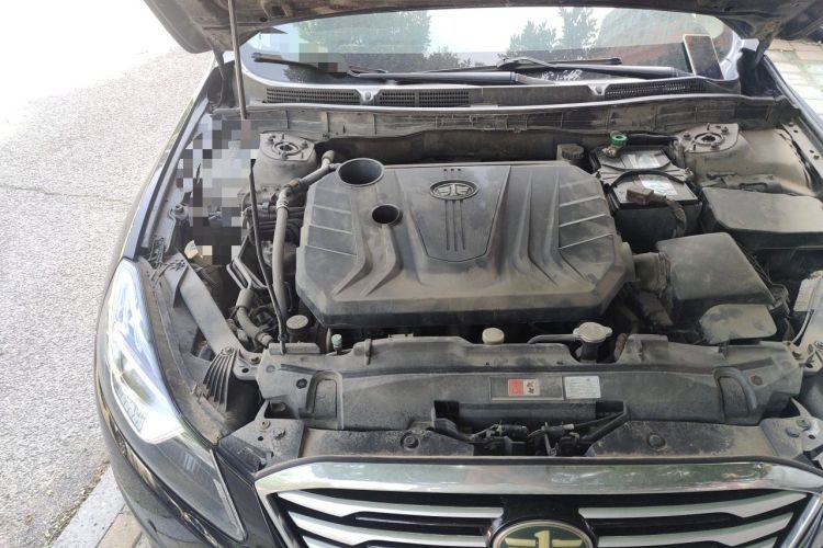 Used Bestune B70 2016 2.0L manual luxury edition Engine Bay Right