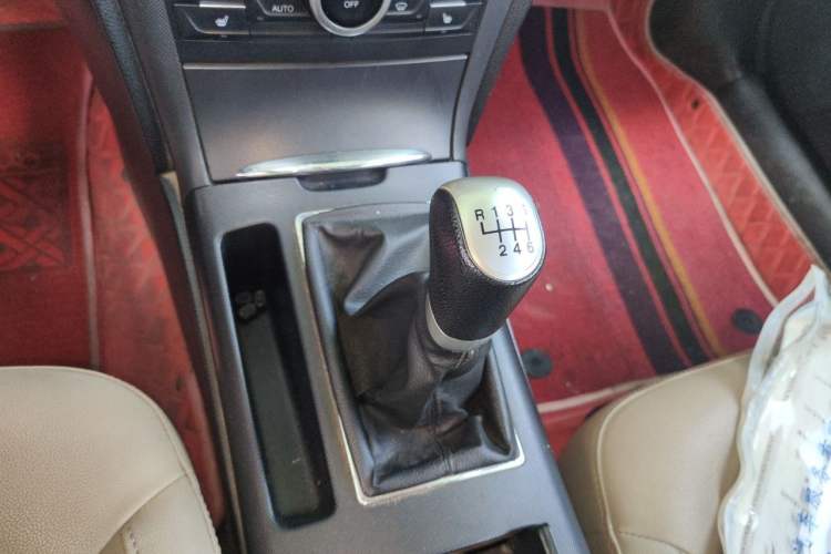 Used Bestune B70 2016 2.0L manual luxury edition Gear Lever