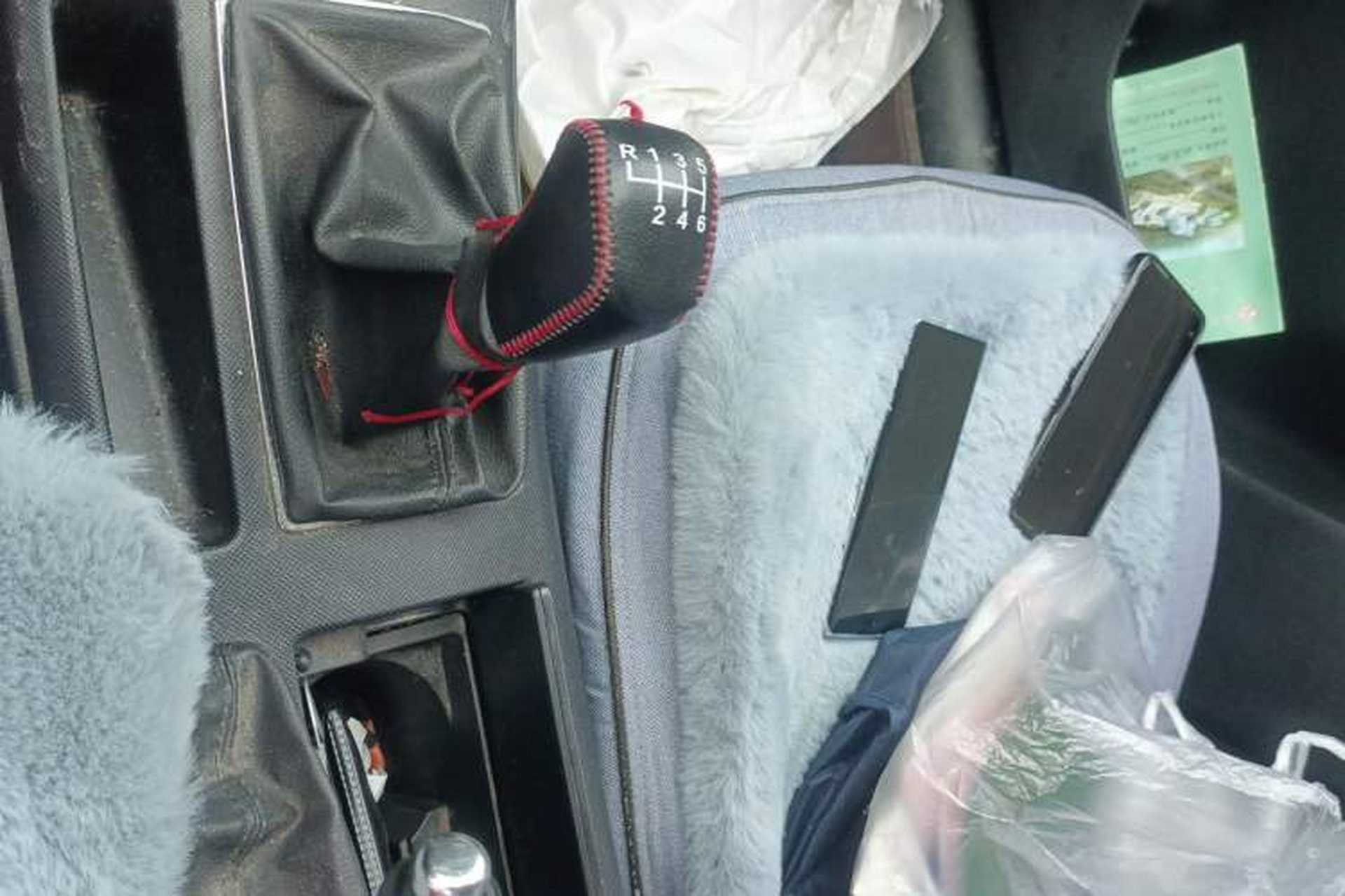 Used Bestune B70 2016 2.0L manual luxury edition Gear Lever