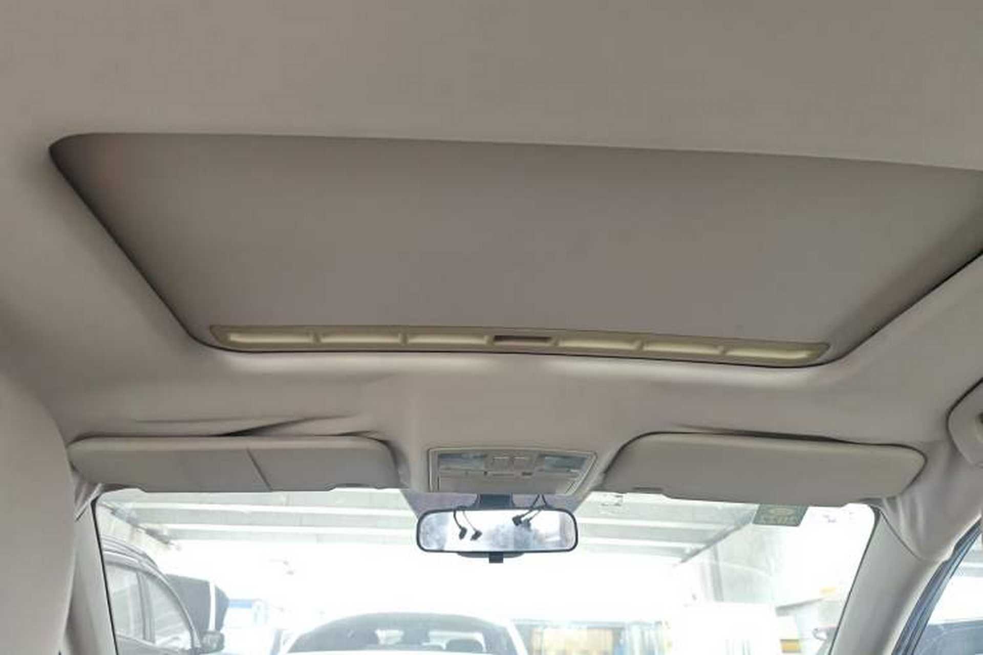 Used Bestune B70 2016 2.0L Automatic Luxury Model Headliner