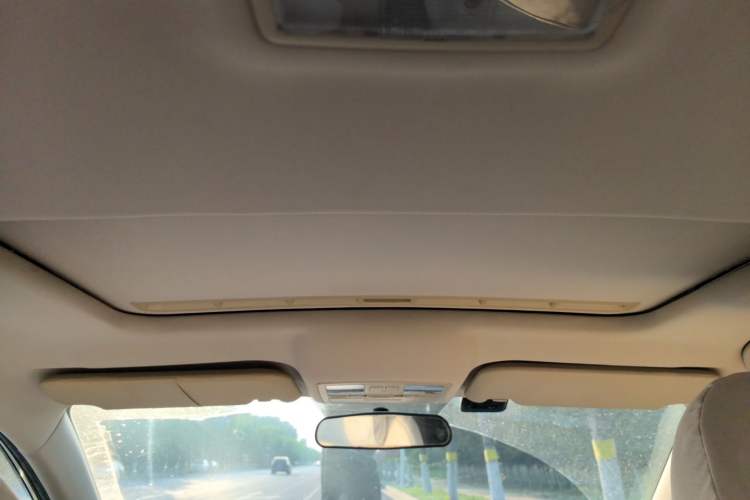 Used Bestune B70 2016 2.0L Automatic 10th Anniversary Edition Headliner