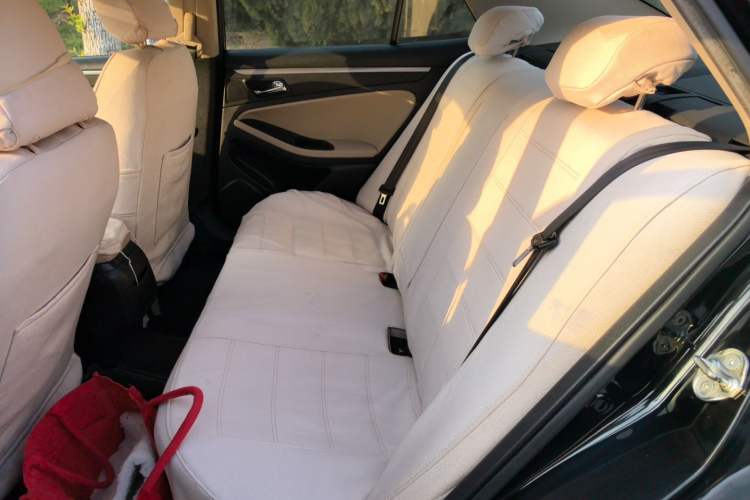 Used Bestune B70 2016 2.0L Automatic 10th Anniversary Edition Left Rear Seat