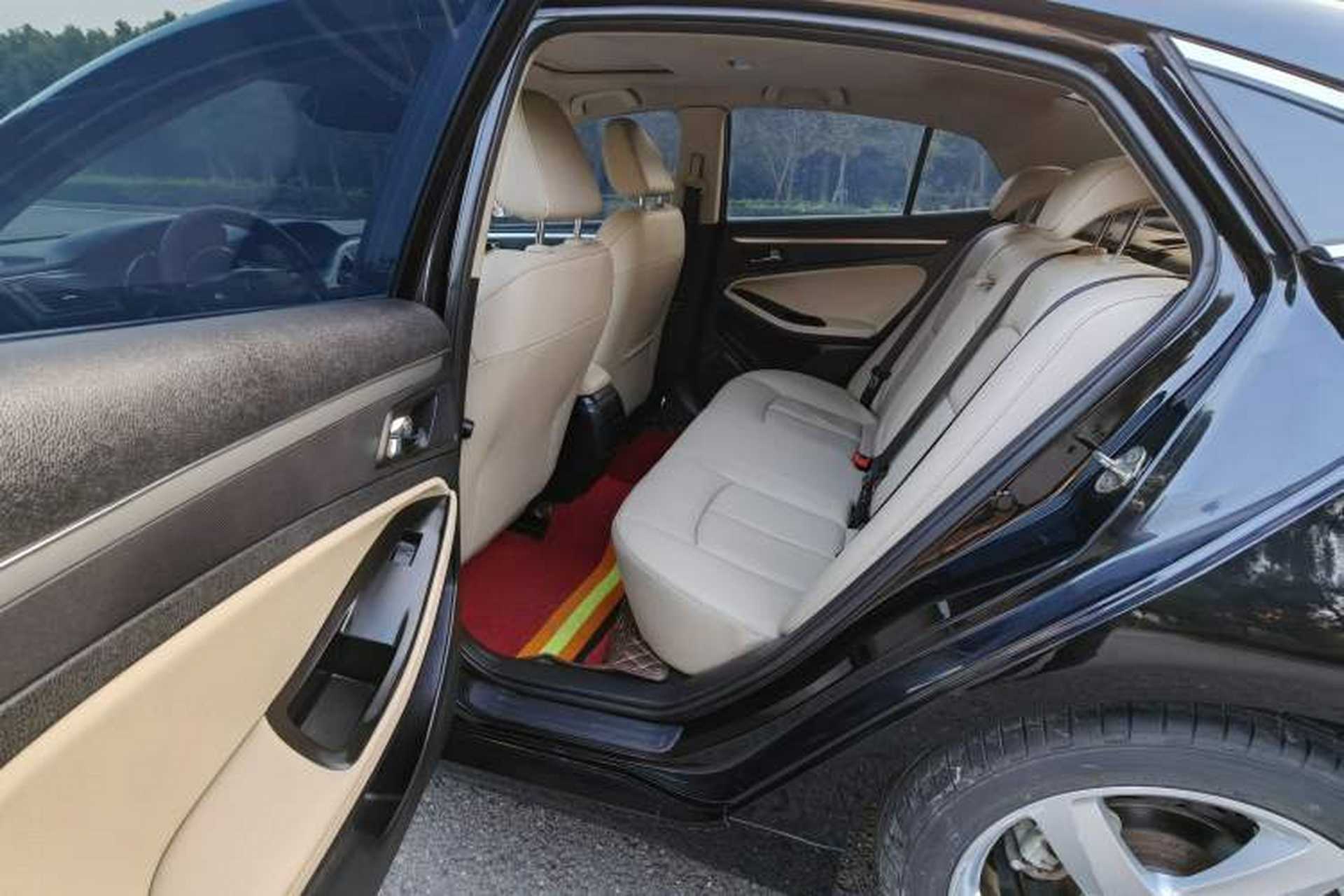 Used Bestune B70 2016 2.0L manual luxury edition Left Rear Seat