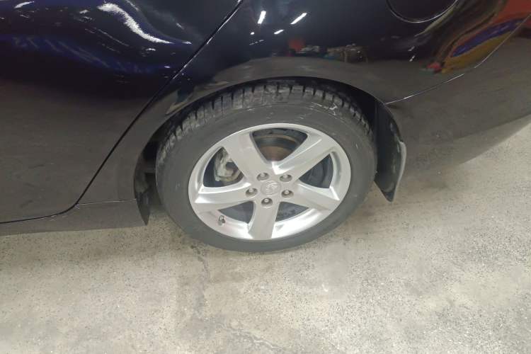 Used Bestune B70 2016 2.0L manual luxury edition Left Rear Wheel Hub