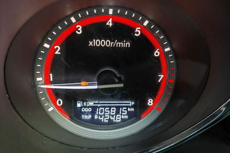 Used Bestune B70 2016 2.0L manual luxury edition Odometer Close Up