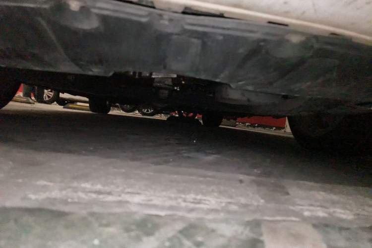 Used Bestune B70 2016 2.0L automatic Comfort trim level Chassis Front