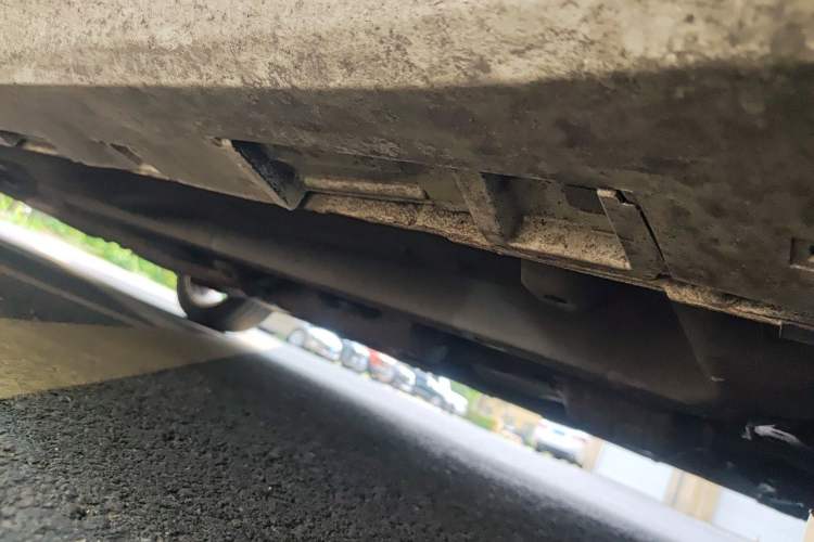Used Bestune B70 2016 2.0L Automatic Premium Edition Chassis Front Right