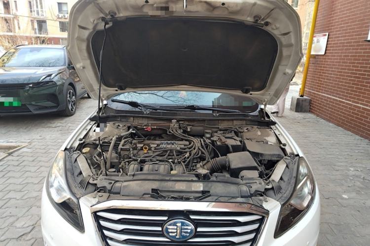 Used Bestune B70 2016 2.0L Manual 10th Anniversary Edition Engine Bay