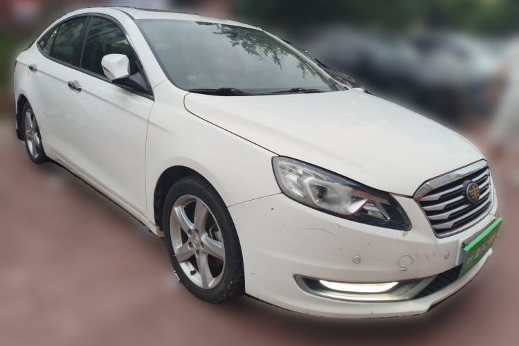 Used Bestune B70 2016 2.0L Automatic Luxury Model Front Right 45 Deg