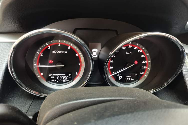 Used Bestune B70 2016 2.0L automatic Comfort trim level Instrument Cluster