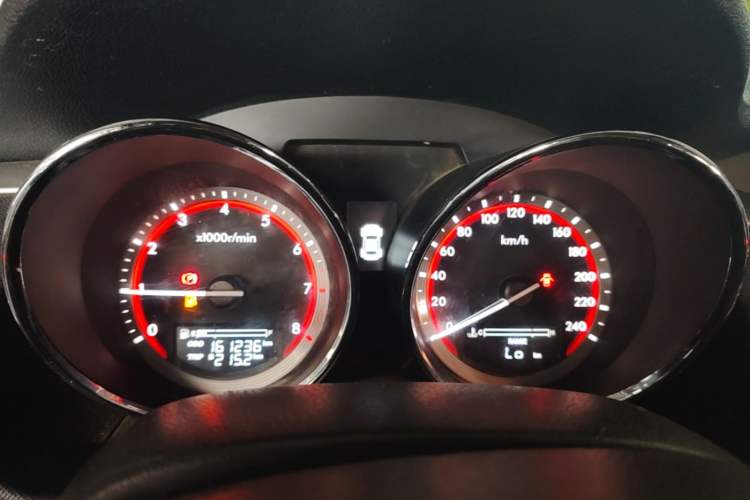 Used Bestune B70 2016 2.0L Manual 10th Anniversary Edition Instrument Cluster