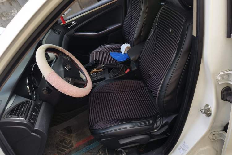 Used Bestune B70 2016 2.0L automatic Comfort trim level Left Front Seat