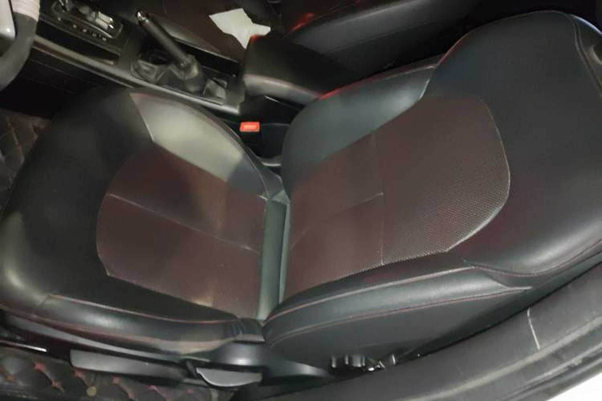 Used Bestune B70 2016 2.0L Automatic 10th Anniversary Edition Left Front Seat