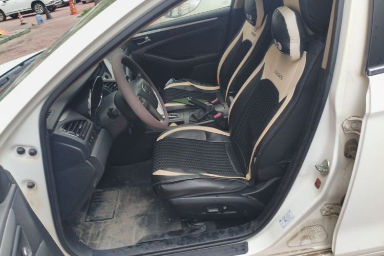 Used Bestune B70 2016 2.0L Automatic Luxury Model Left Front Seat