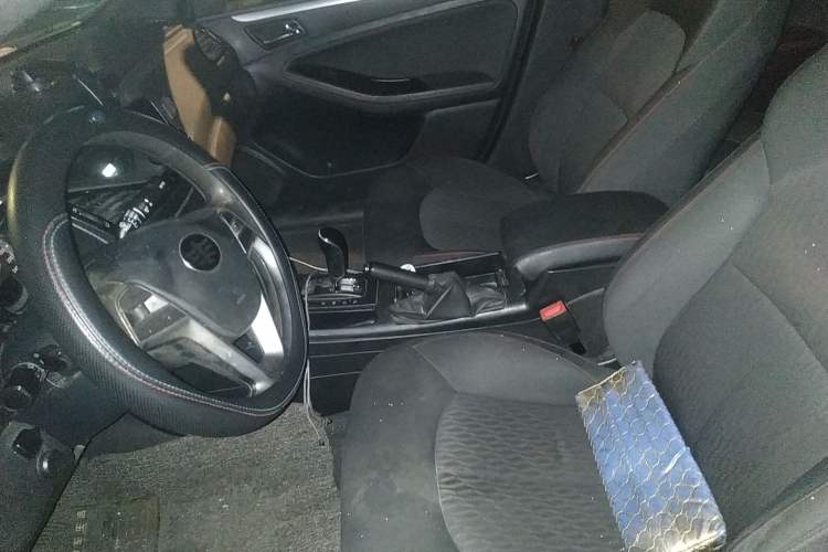 Used Bestune B70 2016 2.0L automatic Comfort trim level Left Front Seat