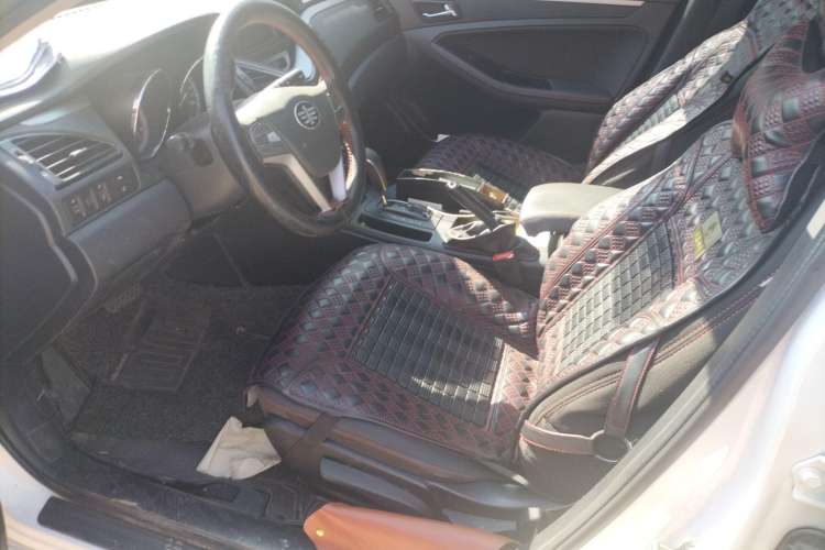 Used Bestune B70 2016 2.0L automatic Comfort trim level Left Front Seat