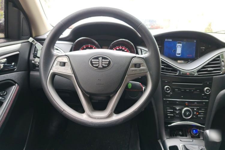 Used Bestune B70 2016 2.0L manual luxury edition Steering Wheel
