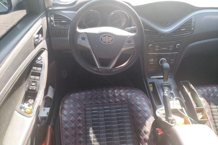 Used Bestune B70 2016 2.0L automatic Comfort trim level Steering Wheel