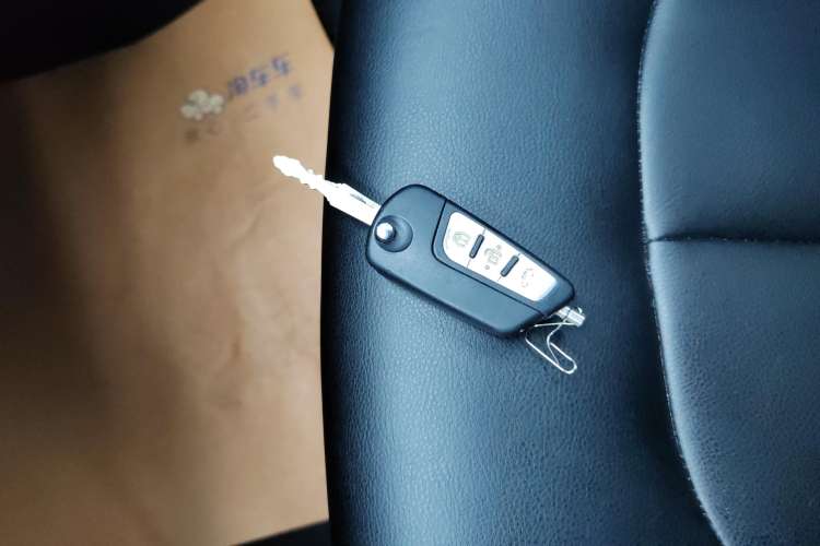 Used Bestune B70 2016 2.0L automatic Comfort trim level Vehicle Key