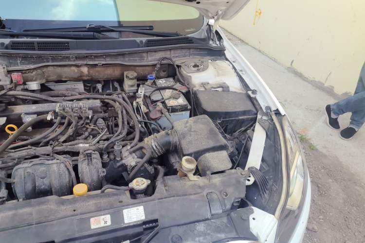 Used Bestune B70 2018 2.0L Manual Connected Smart Edition Engine Bay Left