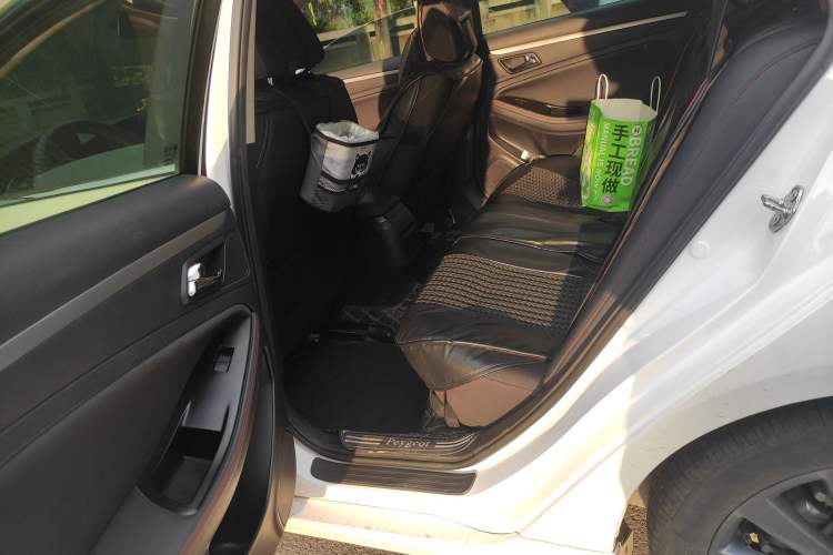 Used Bestune B70 2018 2.0L Automatic Connected Smart Edition Left Rear Seat