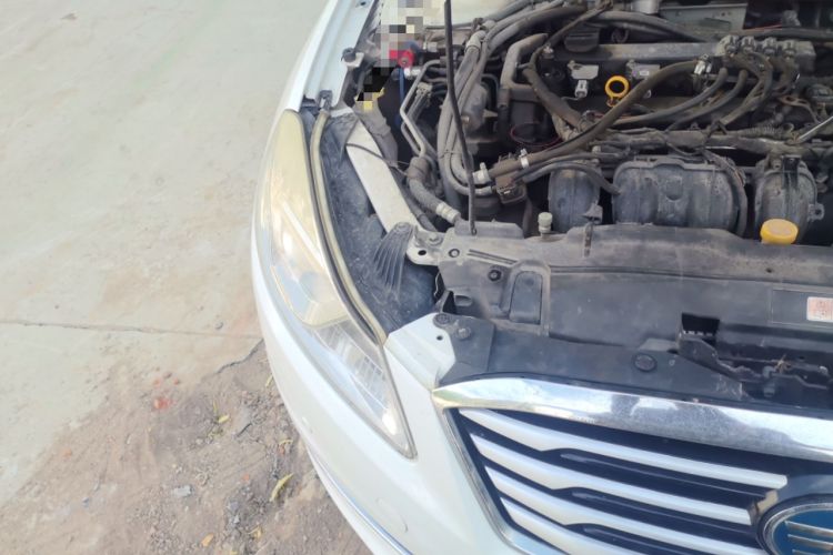 Used Bestune B70 2018 2.0L Manual Connected Smart Edition Right Front Headlight