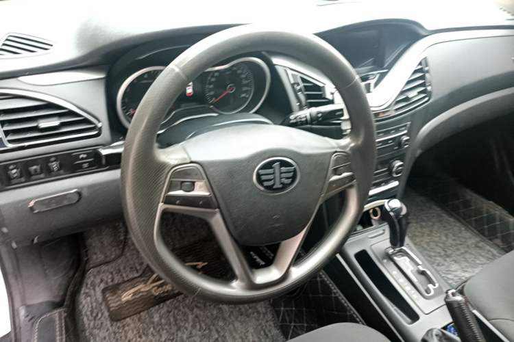 Used Bestune B70 2018 2.0L Automatic Connected Smart Edition Steering Wheel