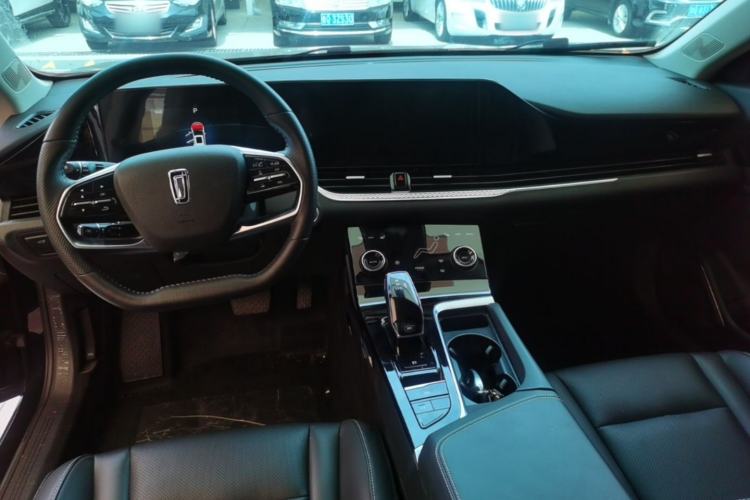 Used Bestune B70 2021 1.5T Automatic 15th Anniversary Edition Center Console