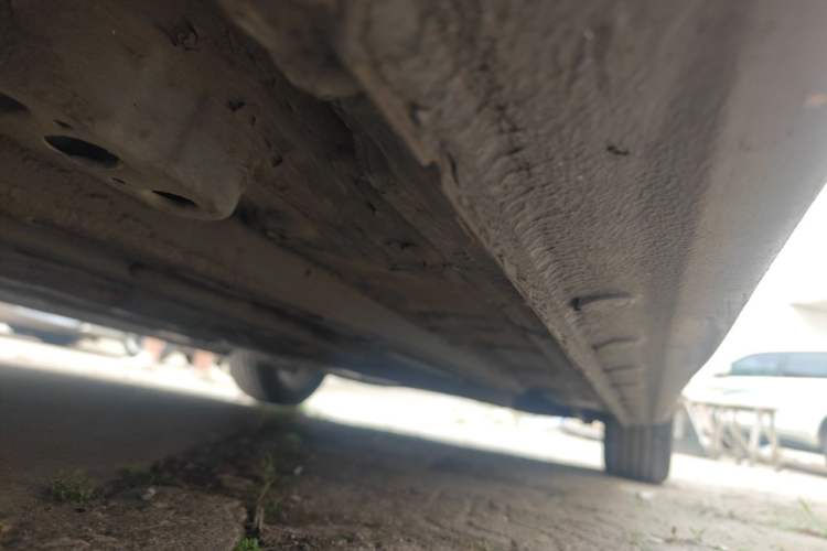 Used Bestune B70 2021 1.5T Automatic 15th Anniversary Edition Chassis Front Left