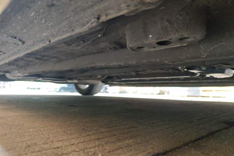Used Bestune B70 2021 1.5T Automatic Premium Edition Chassis Front Right