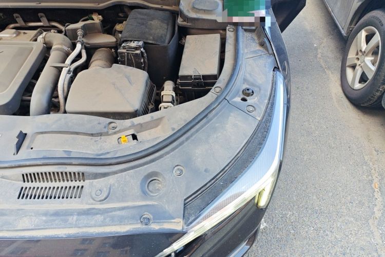 Used Bestune B70 2021 1.5T Automatic Enjoyment Model Engine Bay Left