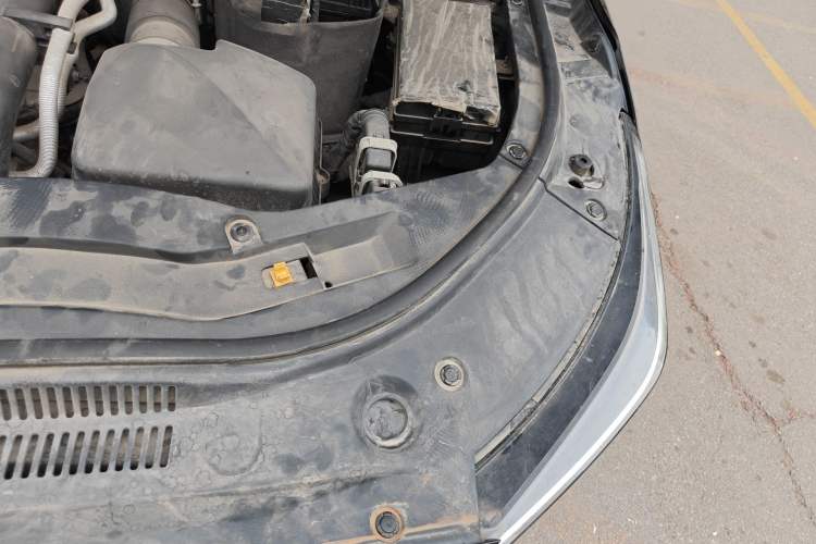 Used Bestune B70 2021 1.5T Automatic Enjoyment Model Engine Bay Left