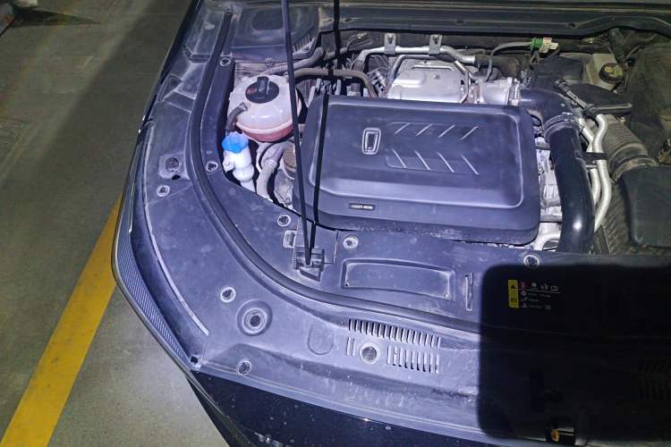 Used Bestune B70 2021 1.5T Automatic Enjoyment Model Engine Bay Right