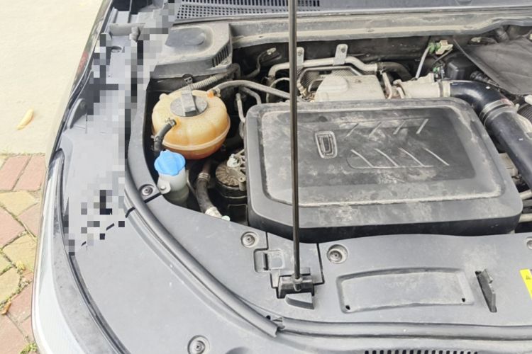 Used Bestune B70 2021 1.5T Automatic Enjoyment Model Engine Bay Right