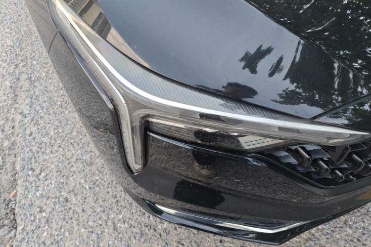Used Bestune B70 2021 1.5T Automatic Enjoyment Model Right Front Headlight