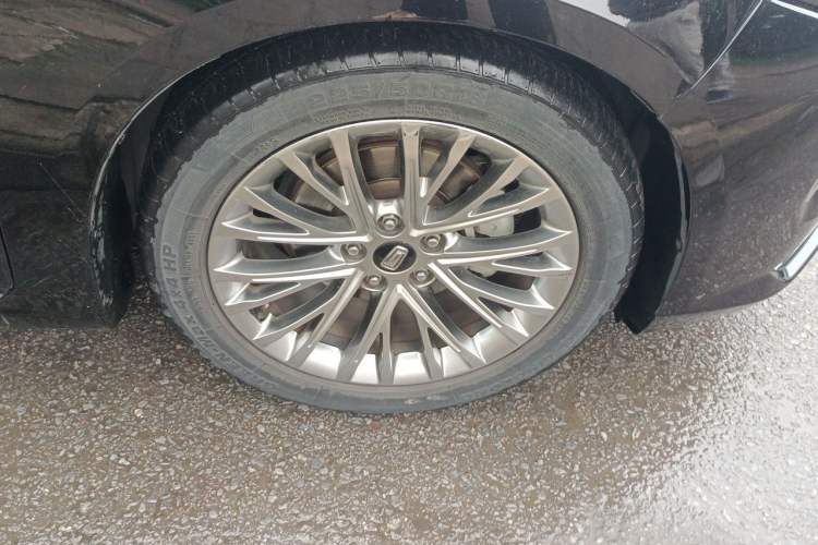 Used Bestune B70 2021 1.5T Automatic Premium Edition Right Front Wheel Hub