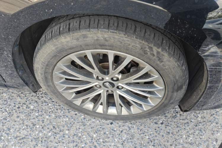 Used Bestune B70 2021 1.5T Automatic Enjoyment Model Right Front Wheel Hub
