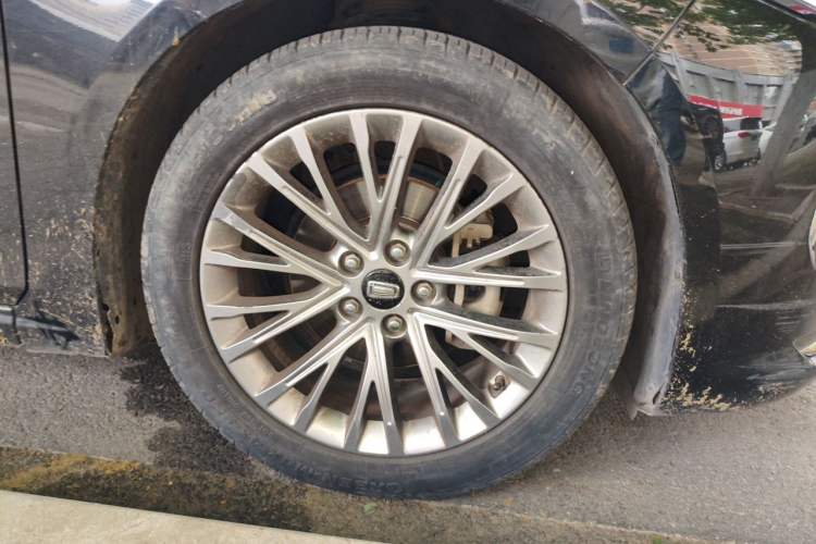 Used Bestune B70 2021 1.5T Automatic Premium Edition Right Front Wheel Hub