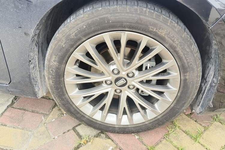 Used Bestune B70 2021 1.5T Automatic Enjoyment Model Right Front Wheel Hub